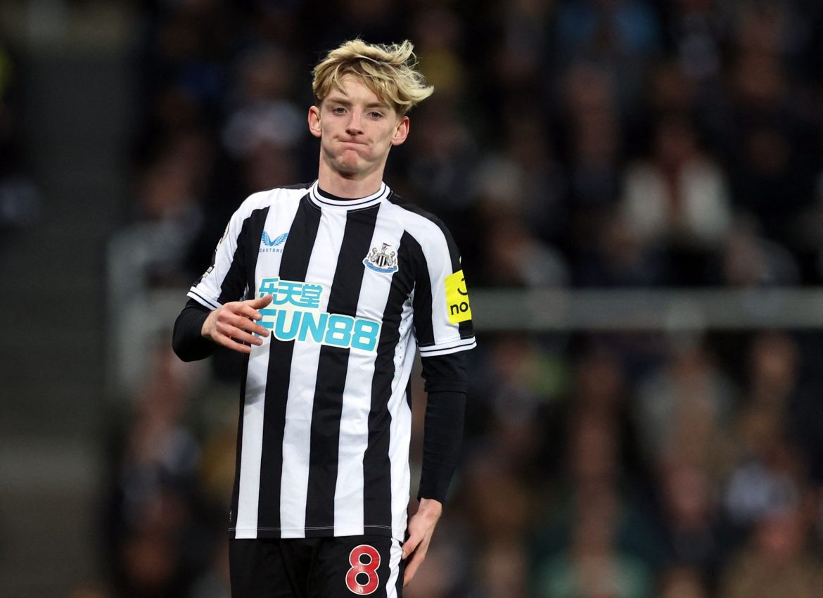 Anthony Gordon may replace Almiron at Newcastle - journalist