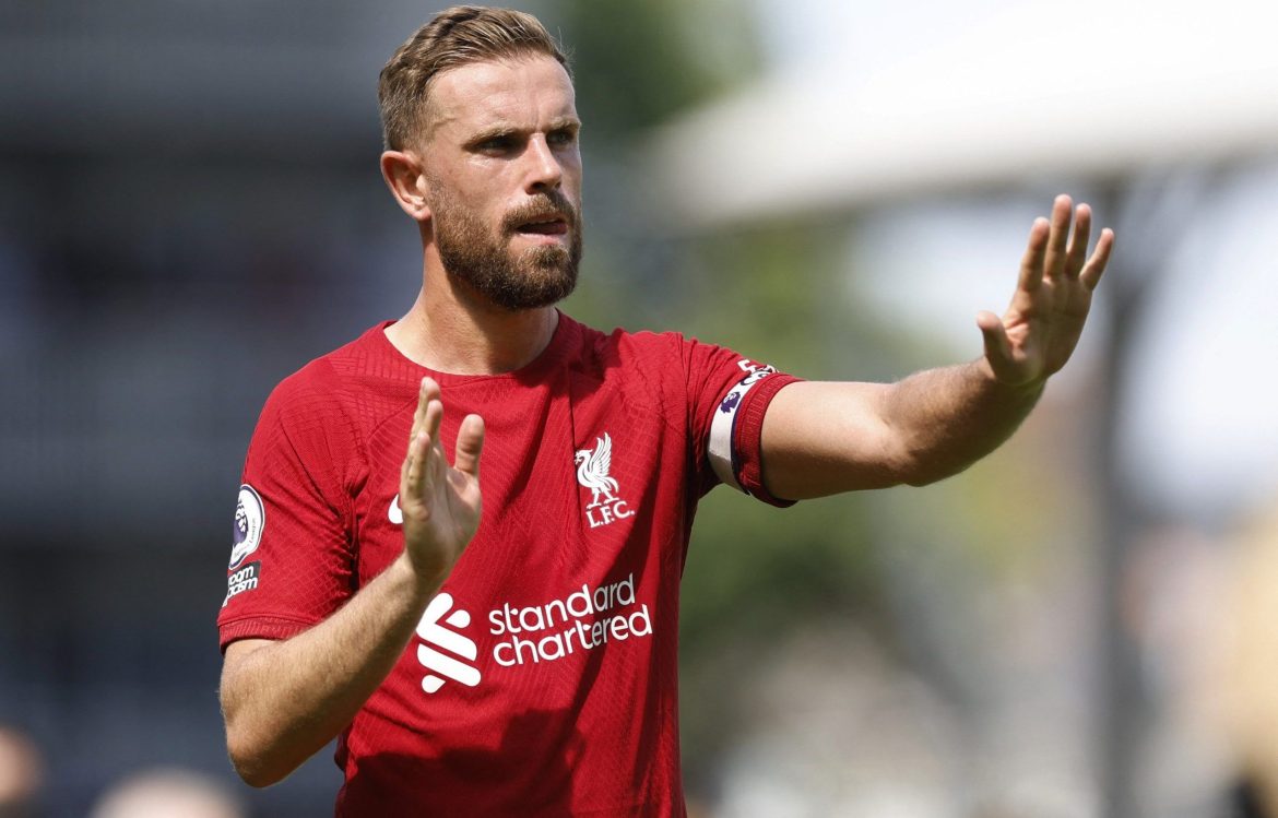 Liverpool to sign a midfielder in January