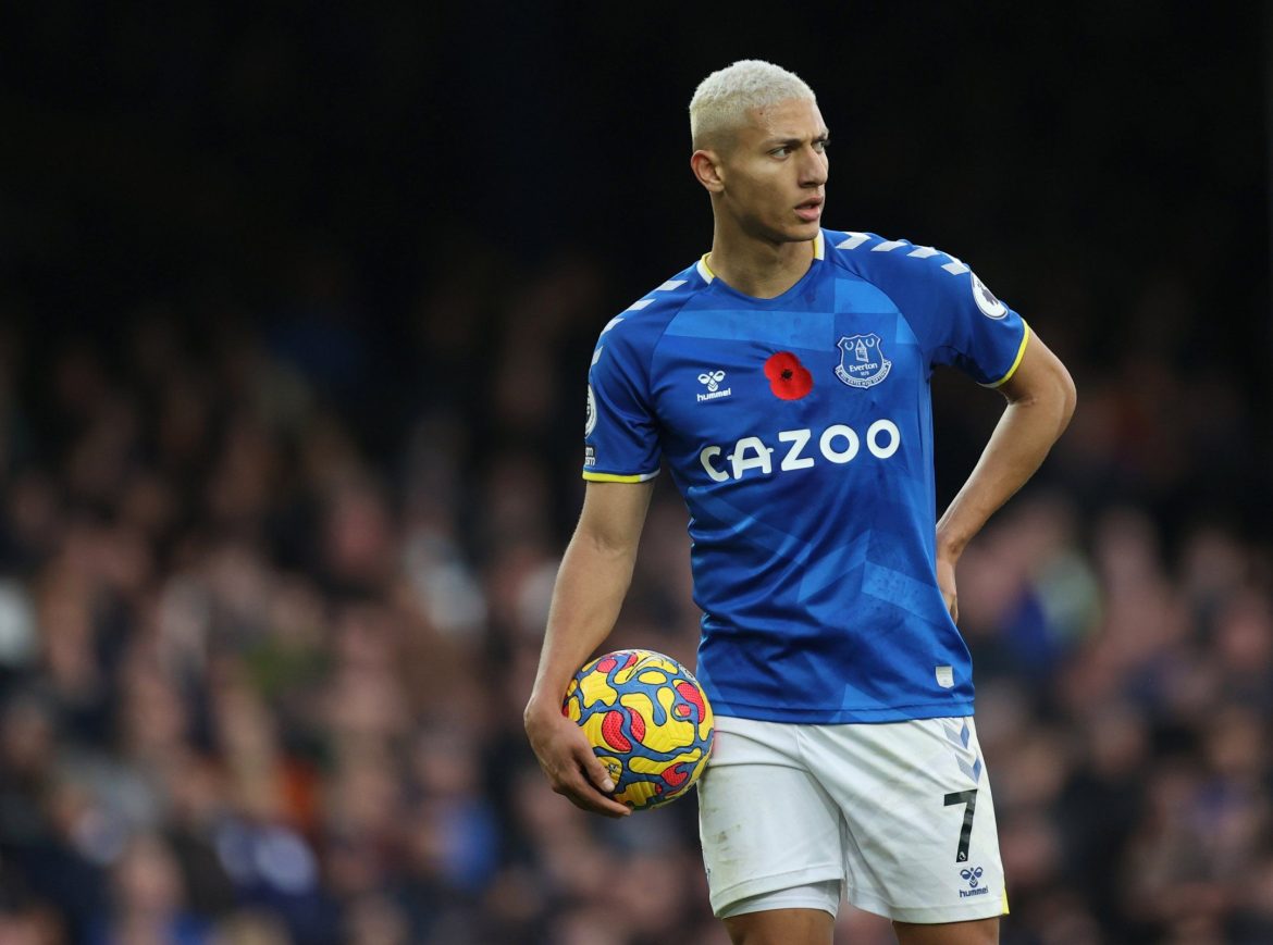 Romano drops Everton transfer update